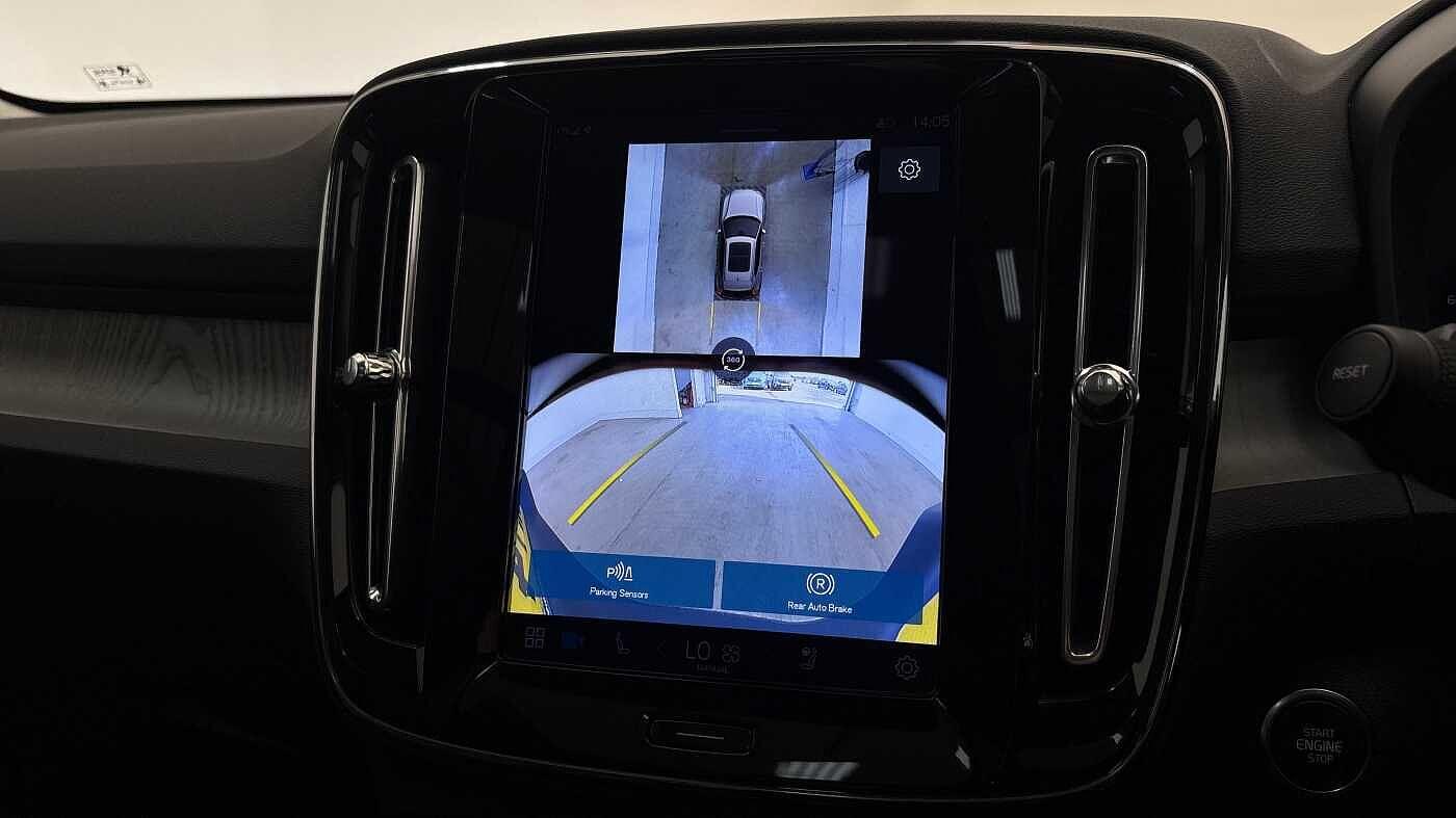 Used Volvo XC40 2025 for sale - 76440416: Photo 42