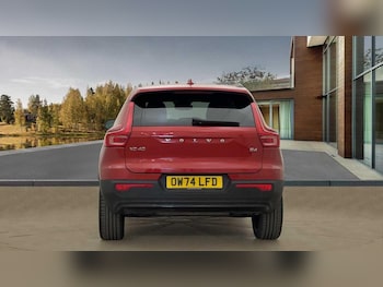 Used Volvo XC40 2025 for sale - 76440416: Photo