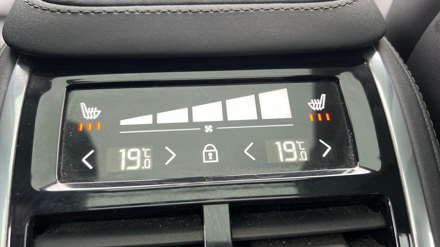 Used Volvo XC90 2025 for sale - 78007787: Photo 37