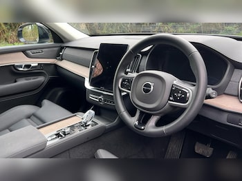 Used Volvo XC90 2025 for sale - 78007787: Photo