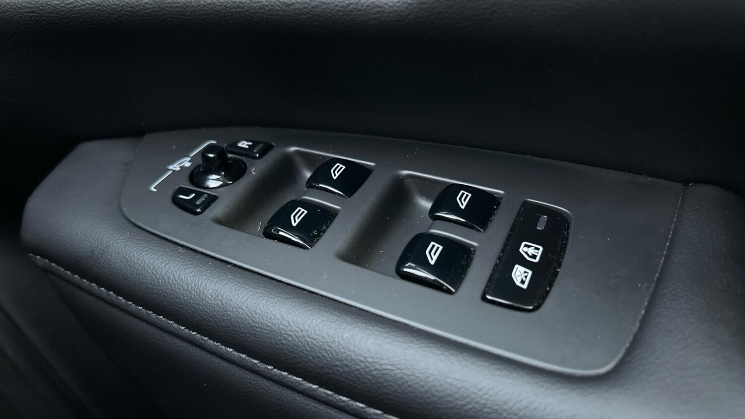 Used Volvo V90 2022 for sale - 77091778: Photo 20