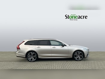 Used Volvo V90 2022 for sale - 77091778: Photo