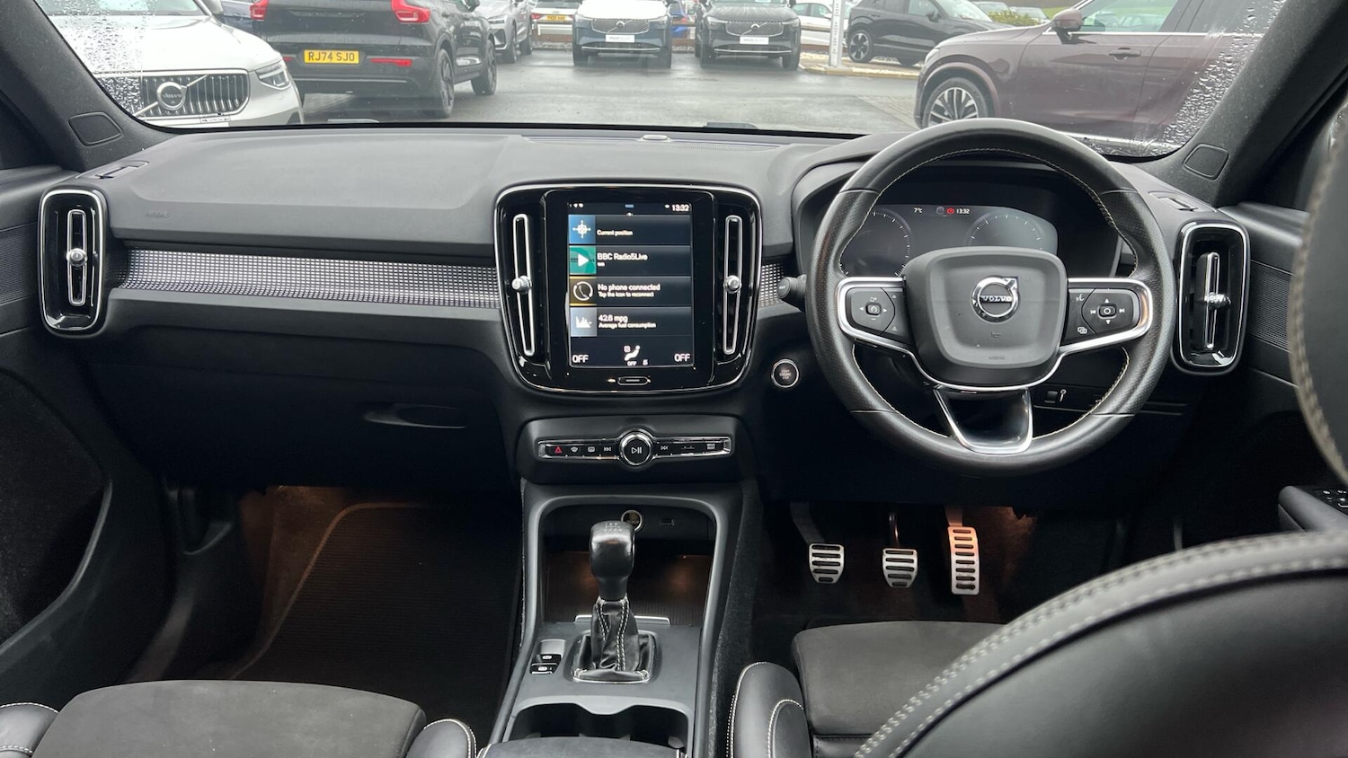 Used Volvo XC40 2021 for sale - 77425649: Photo 5