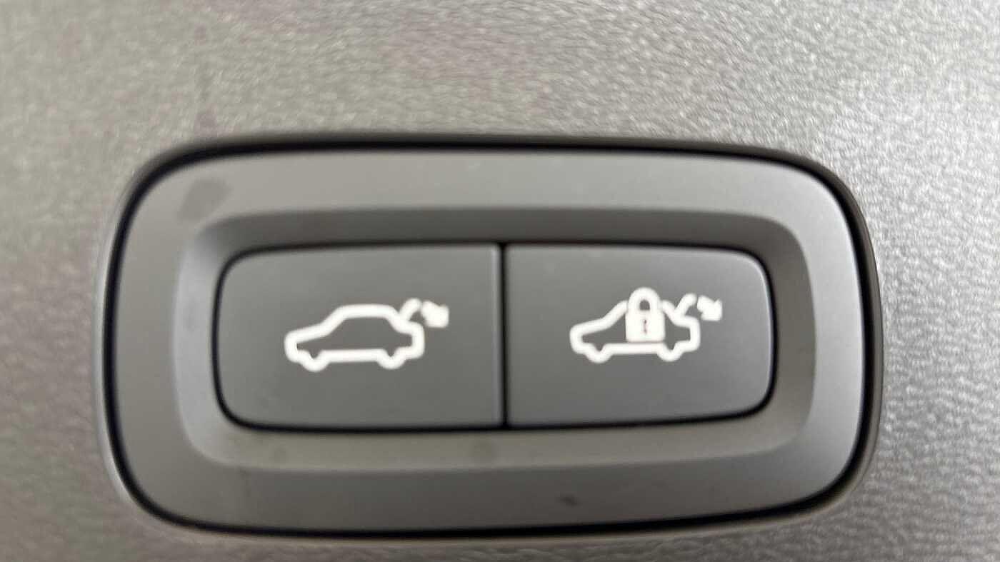 Used Volvo V60 2025 for sale - 76485568: Photo 19