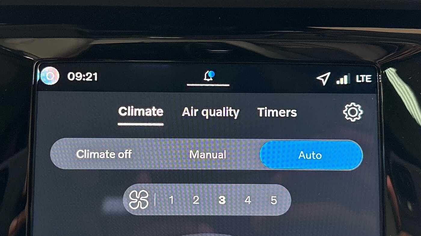 Used Volvo V60 2025 for sale - 76485568: Photo 40