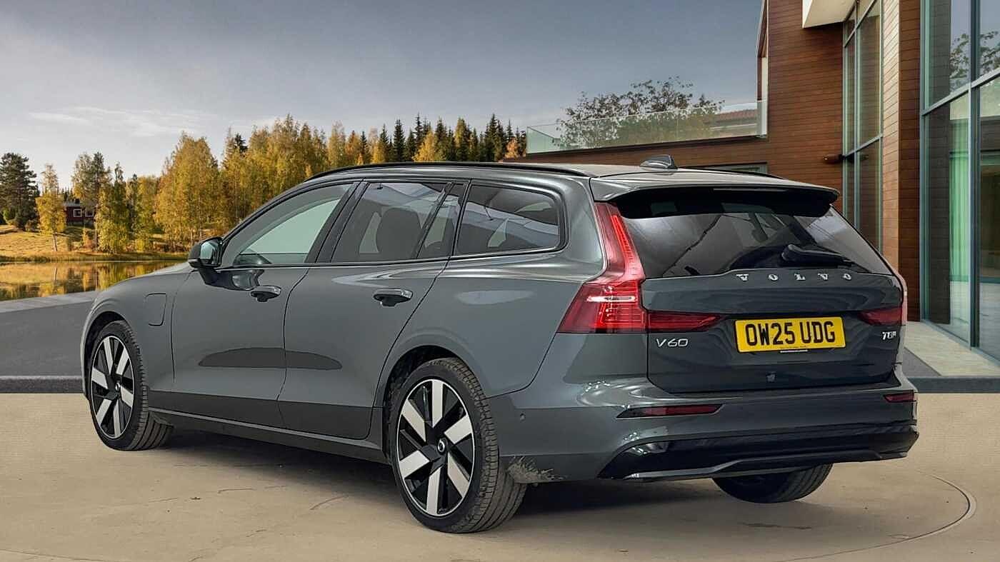 Used Volvo V60 2025 for sale - 76485568: Photo 5