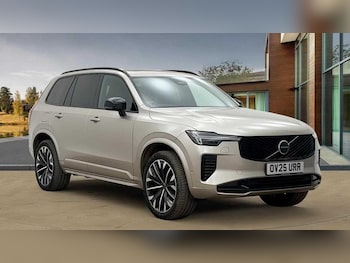 (25) - Plus, B5 AWD Mild hybrid, Petrol, Dark, 7 Seats 5-Door