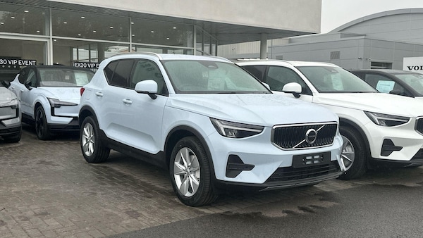 Used Volvo XC40 2025 for sale - 75050998: Photo 1