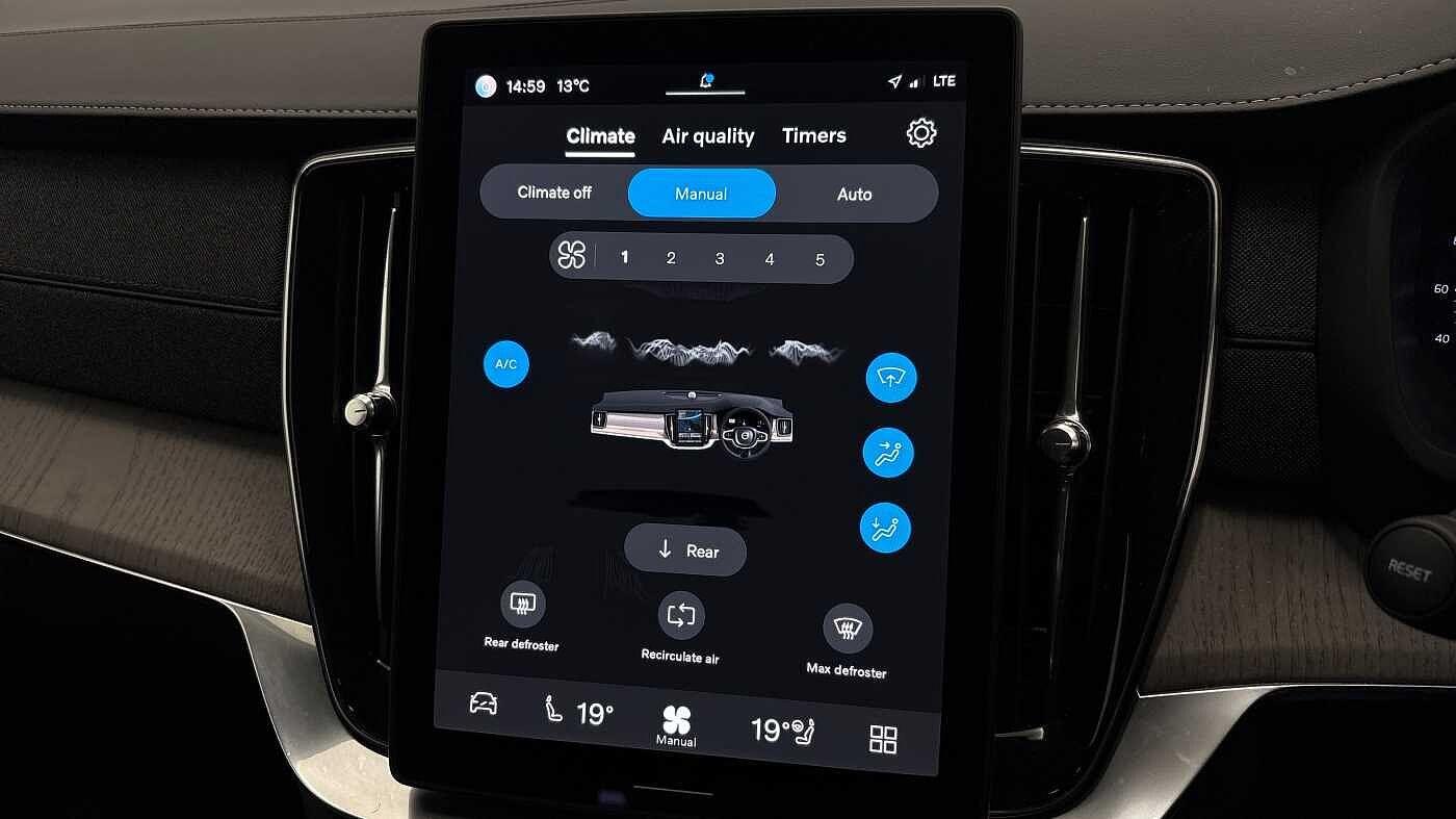 Used Volvo XC90 2025 for sale - 76441358: Photo 39