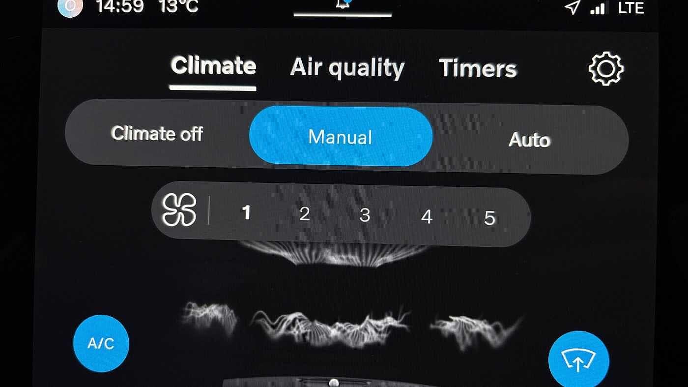 Used Volvo XC90 2025 for sale - 76441358: Photo 40