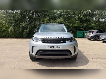 Used Land Rover Discovery 2019 for sale - 79107496: Photo