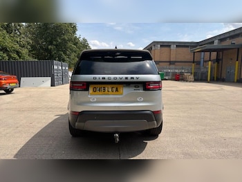 Used Land Rover Discovery 2019 for sale - 79107496: Photo