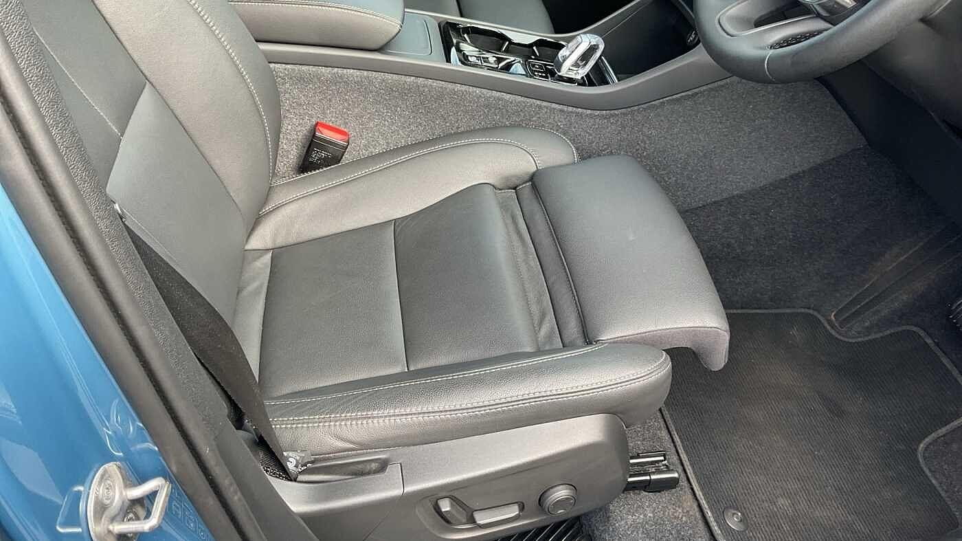 Used Volvo XC40 2024 for sale - 77015641: Photo 33