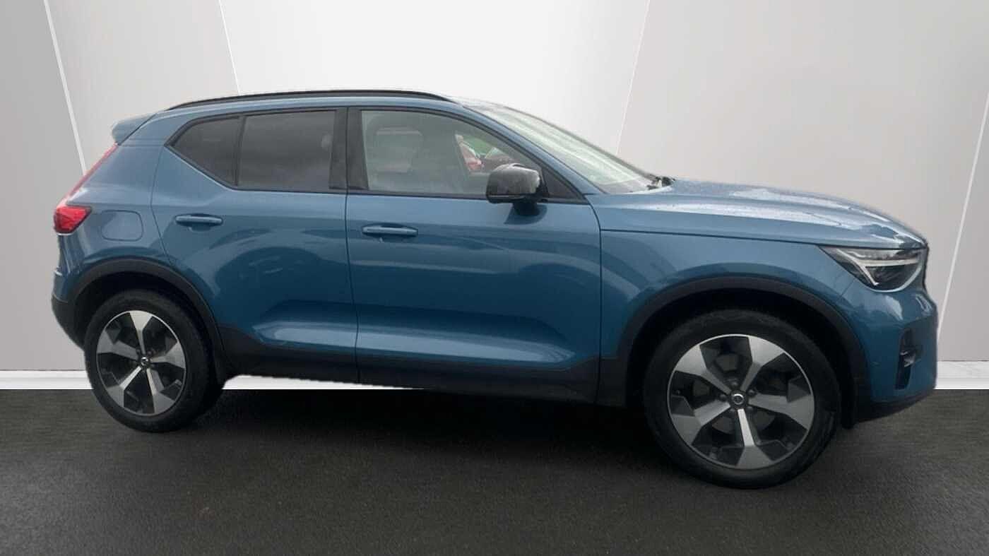 Used Volvo XC40 2024 for sale - 77016342: Photo 3