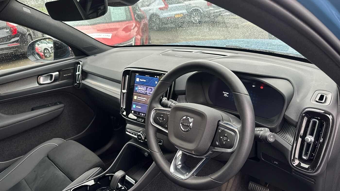 Used Volvo XC40 2024 for sale - 77016342: Photo 5