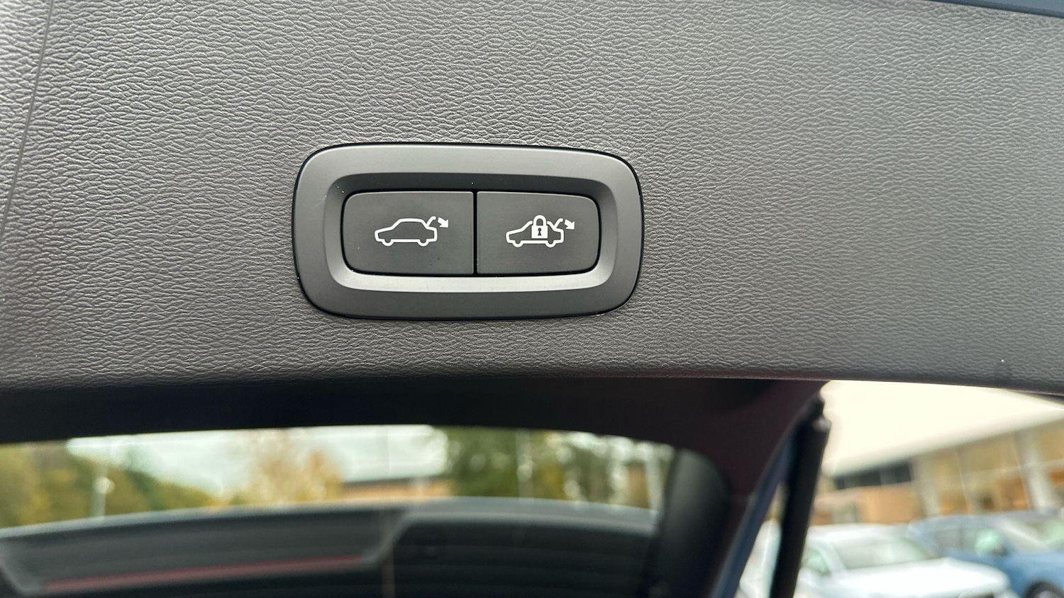 Used Volvo XC40 2024 for sale - 77016342: Photo 68