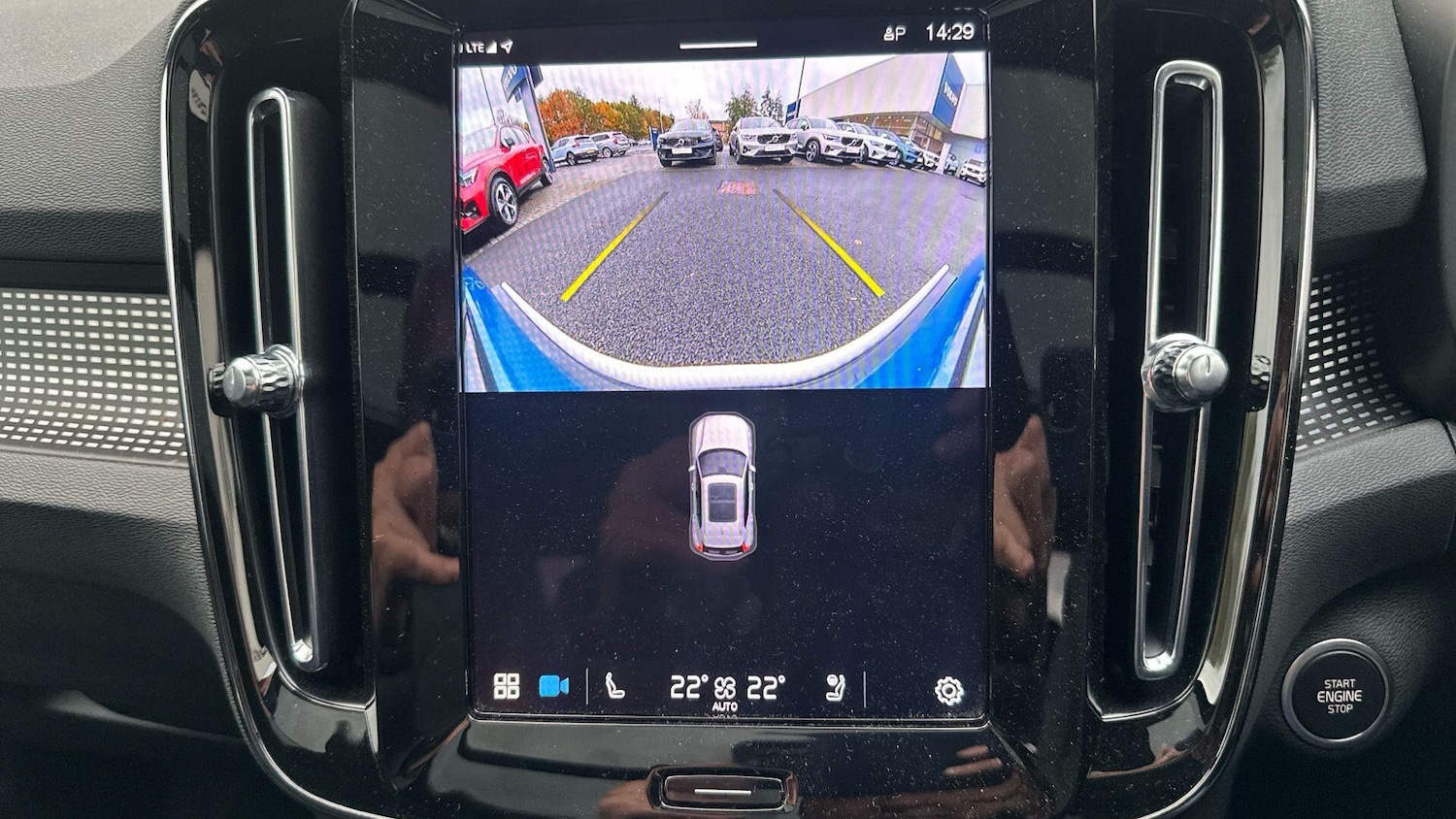 Used Volvo XC40 2024 for sale - 77016342: Photo 84