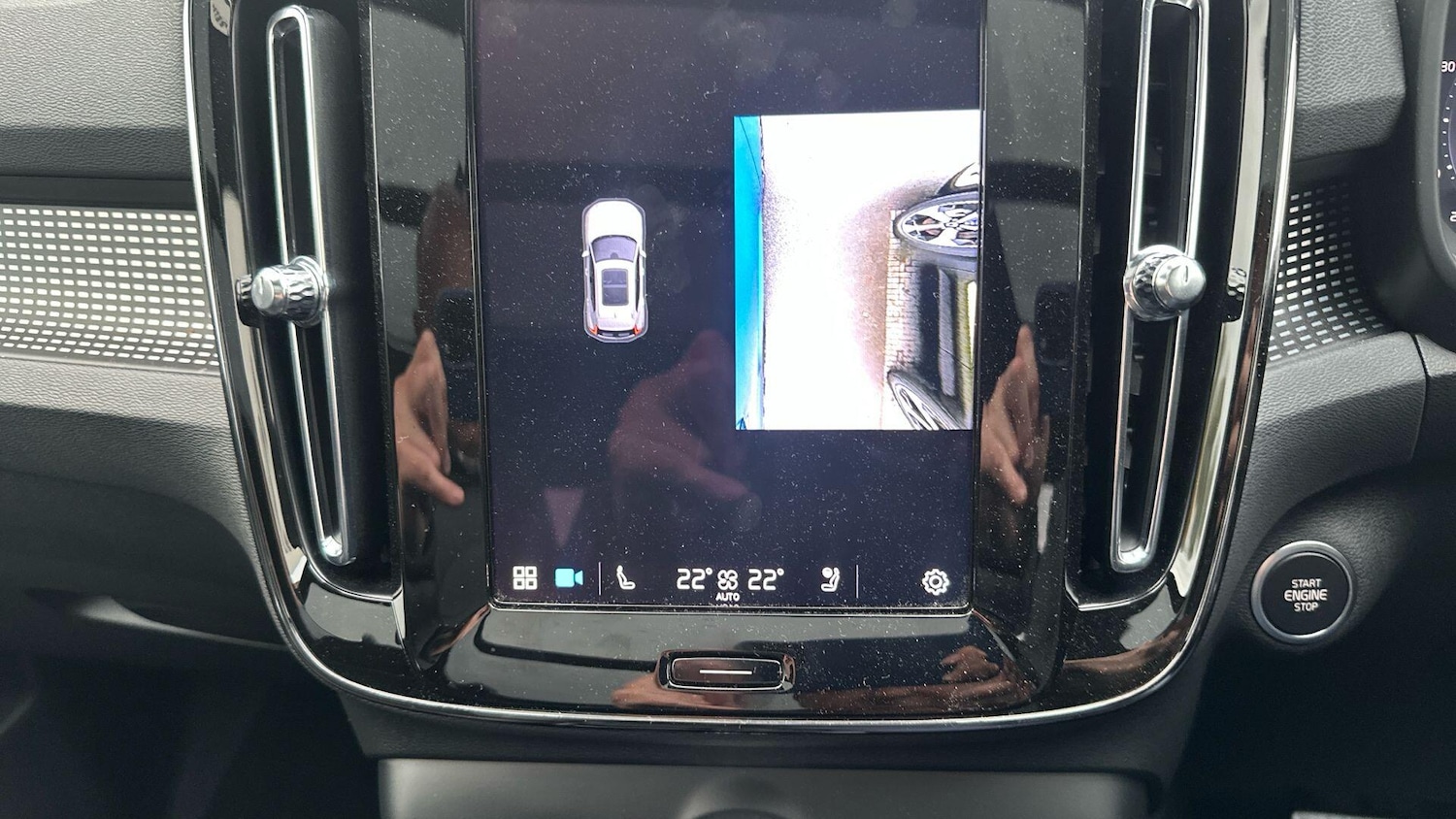 Used Volvo XC40 2024 for sale - 77016342: Photo 87