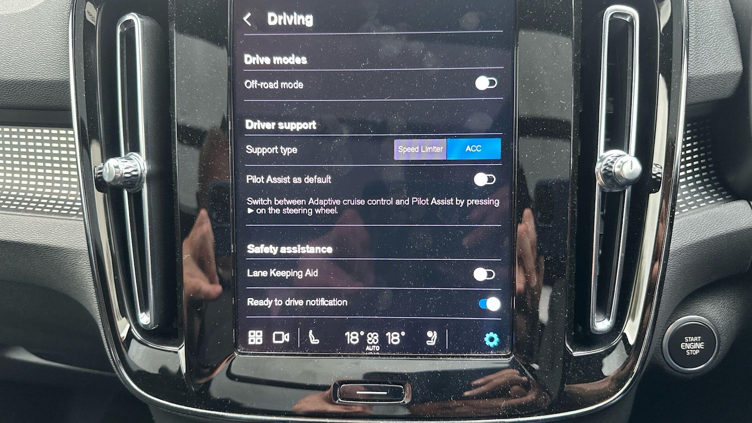 Used Volvo XC40 2024 for sale - 77016342: Photo 89