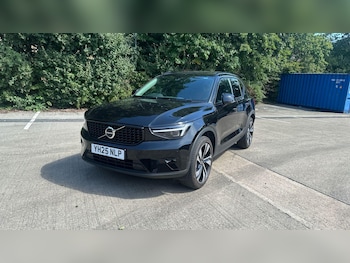 Used Volvo XC40 2025 for sale - 79483865: Photo