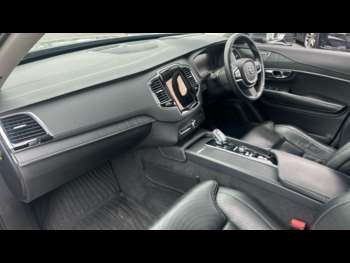 (69) - T8 Twin Engine AWD Inscription Pro Automatic 5-Door
