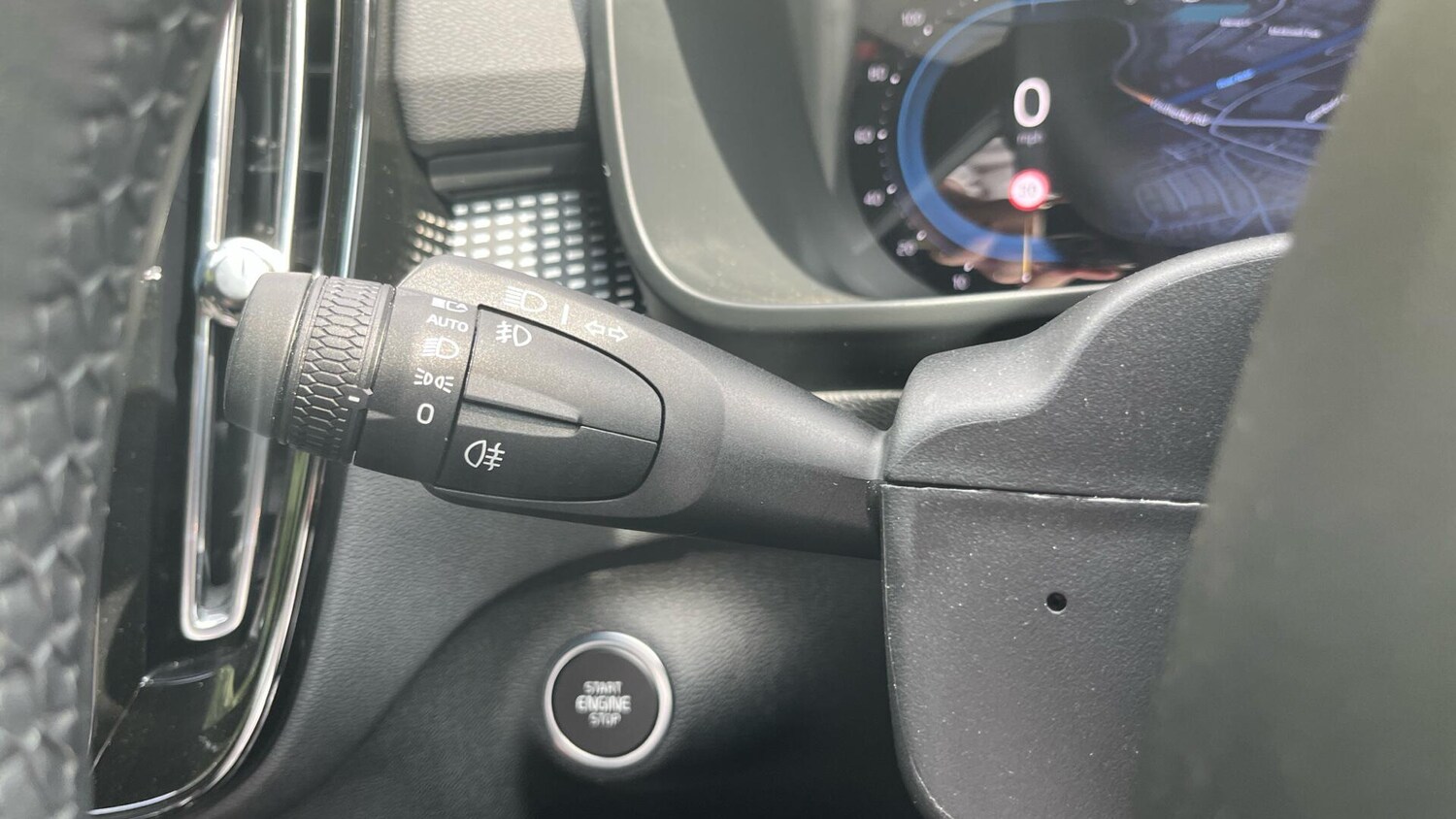 Used Volvo XC40 2024 for sale - 76072816: Photo 21