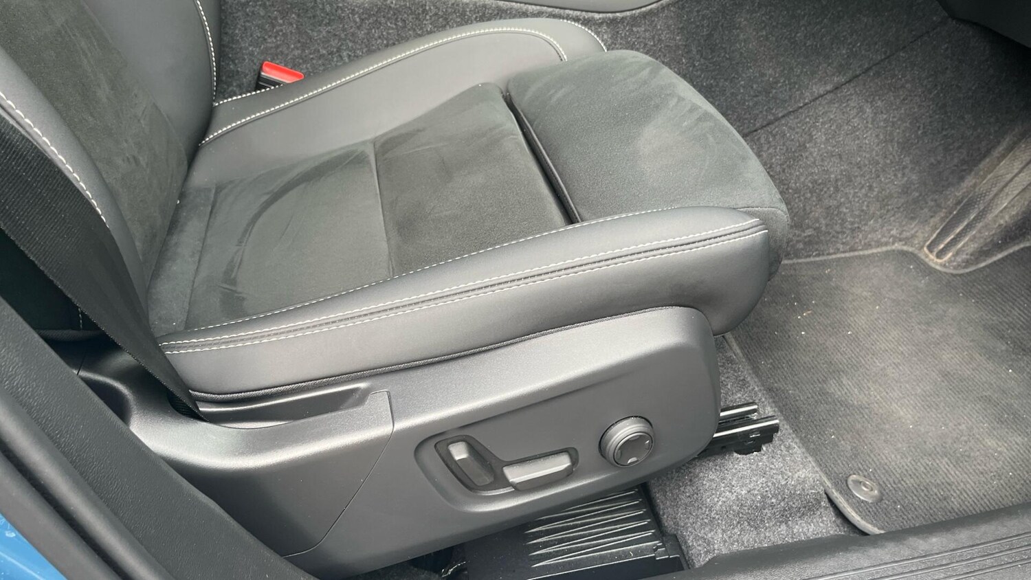 Used Volvo XC40 2024 for sale - 76072816: Photo 30