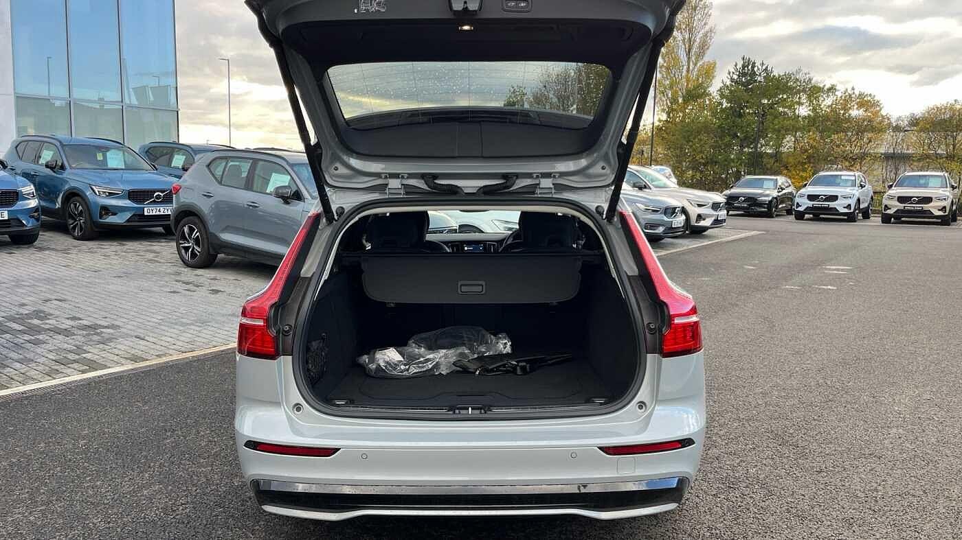 Used Volvo V60 2025 for sale - 77468471: Photo 15