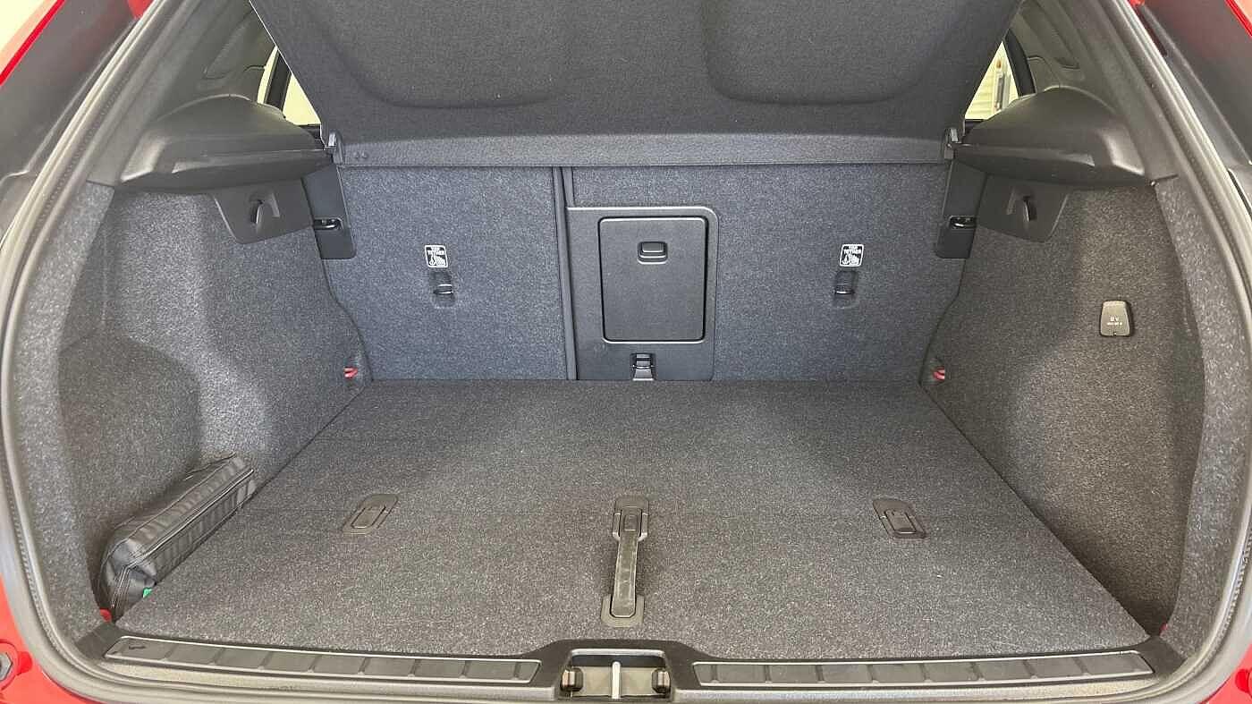 Used Volvo XC40 2025 for sale - 76832567: Photo 14