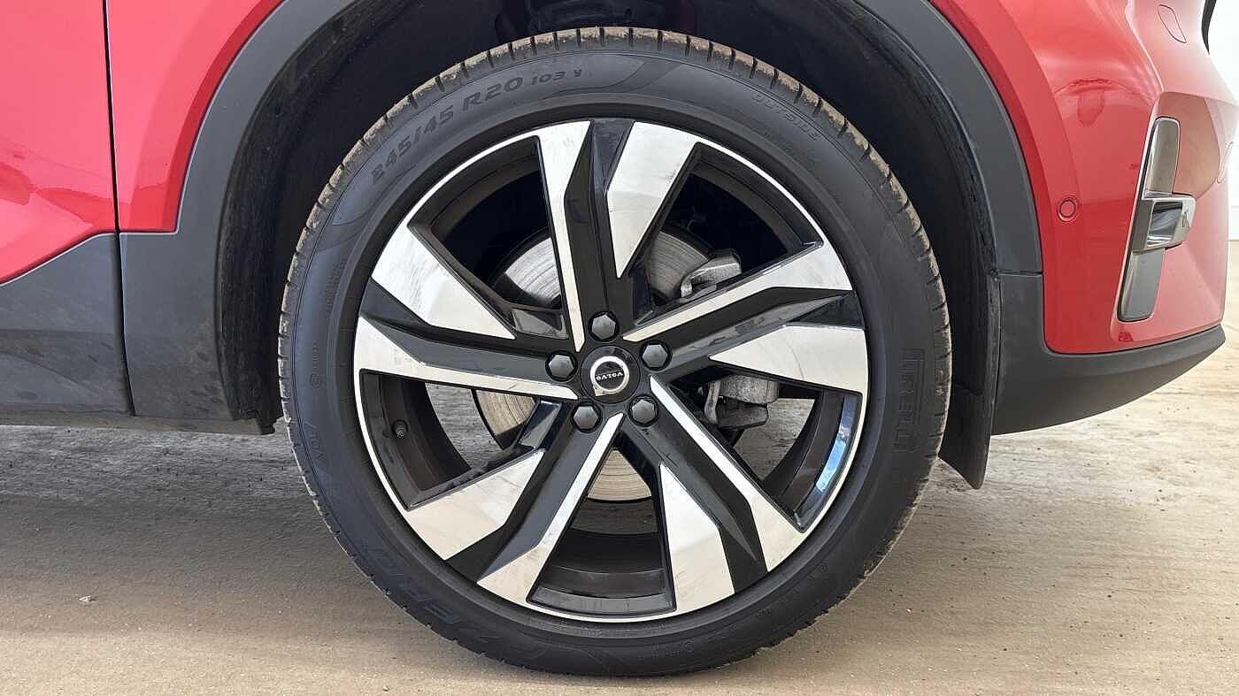 Used Volvo XC40 2025 for sale - 76832567: Photo 16