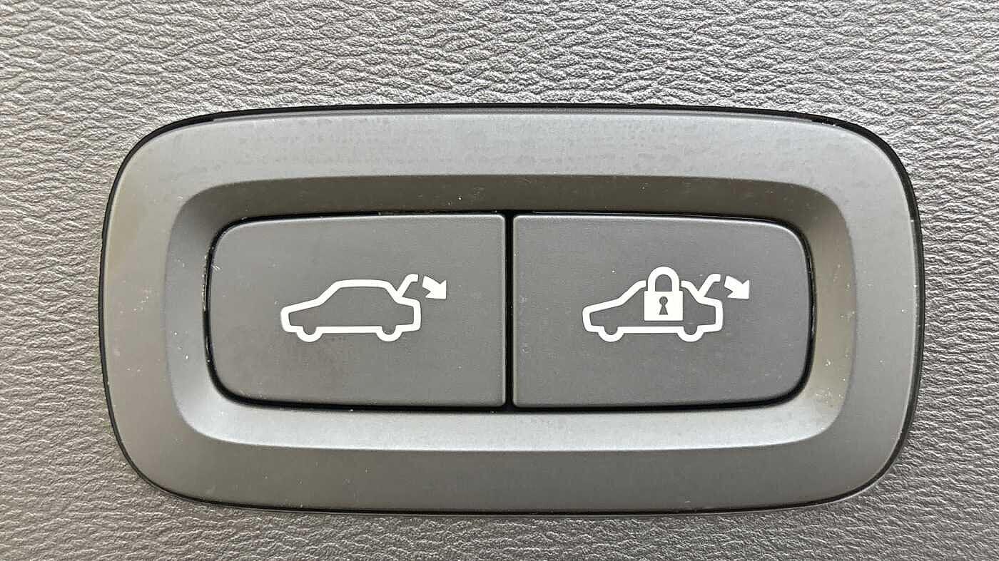 Used Volvo XC40 2025 for sale - 76832567: Photo 19