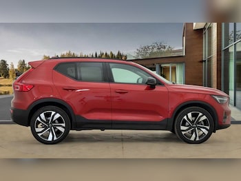 Used Volvo XC40 2025 for sale - 76832567: Photo