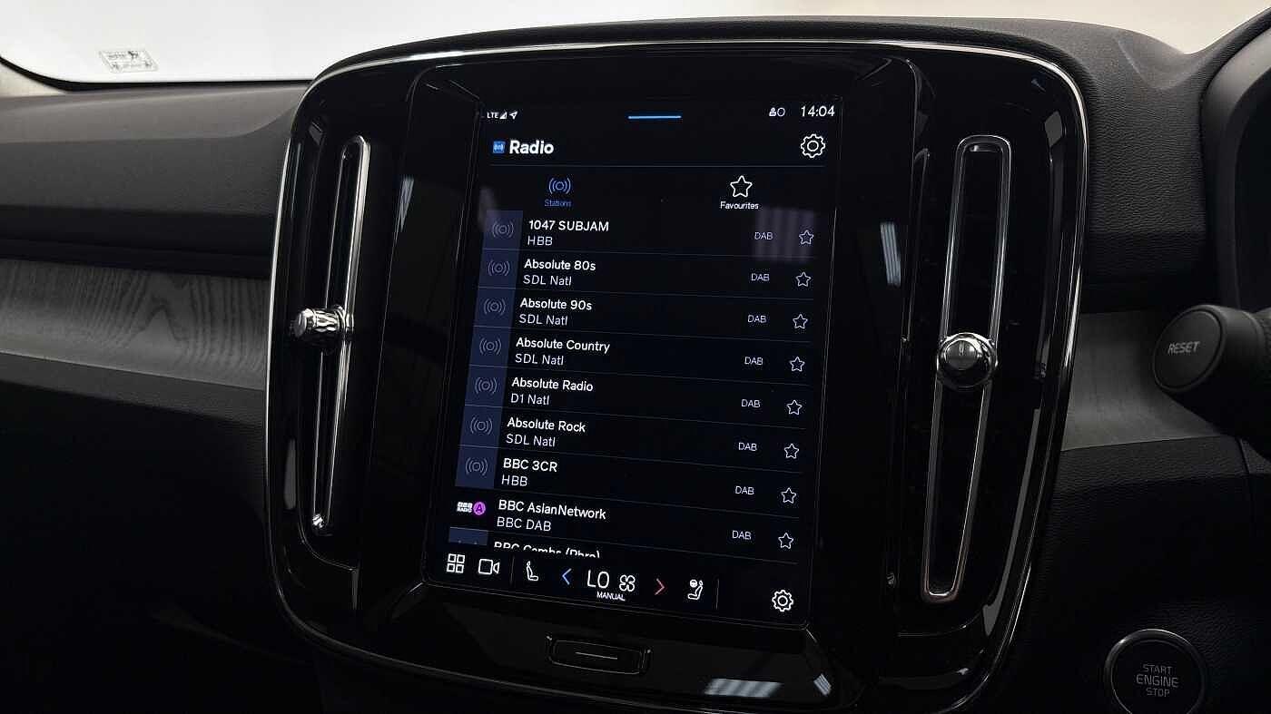 Used Volvo XC40 2025 for sale - 76832567: Photo 37