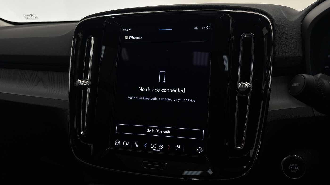 Used Volvo XC40 2025 for sale - 76832567: Photo 38