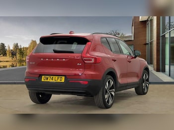 Used Volvo XC40 2025 for sale - 76832567: Photo