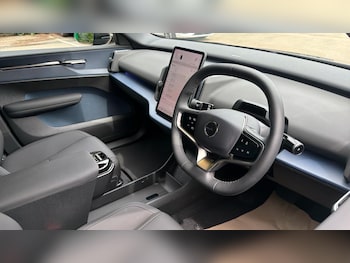 Used Volvo EX30 2024 for sale - 79255546: Photo