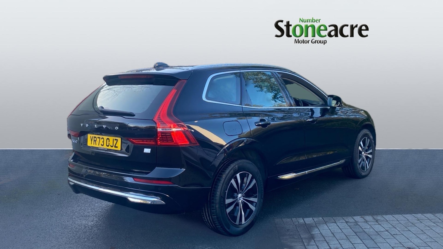 Used Volvo XC60 for sale - 76765921: Photo 2