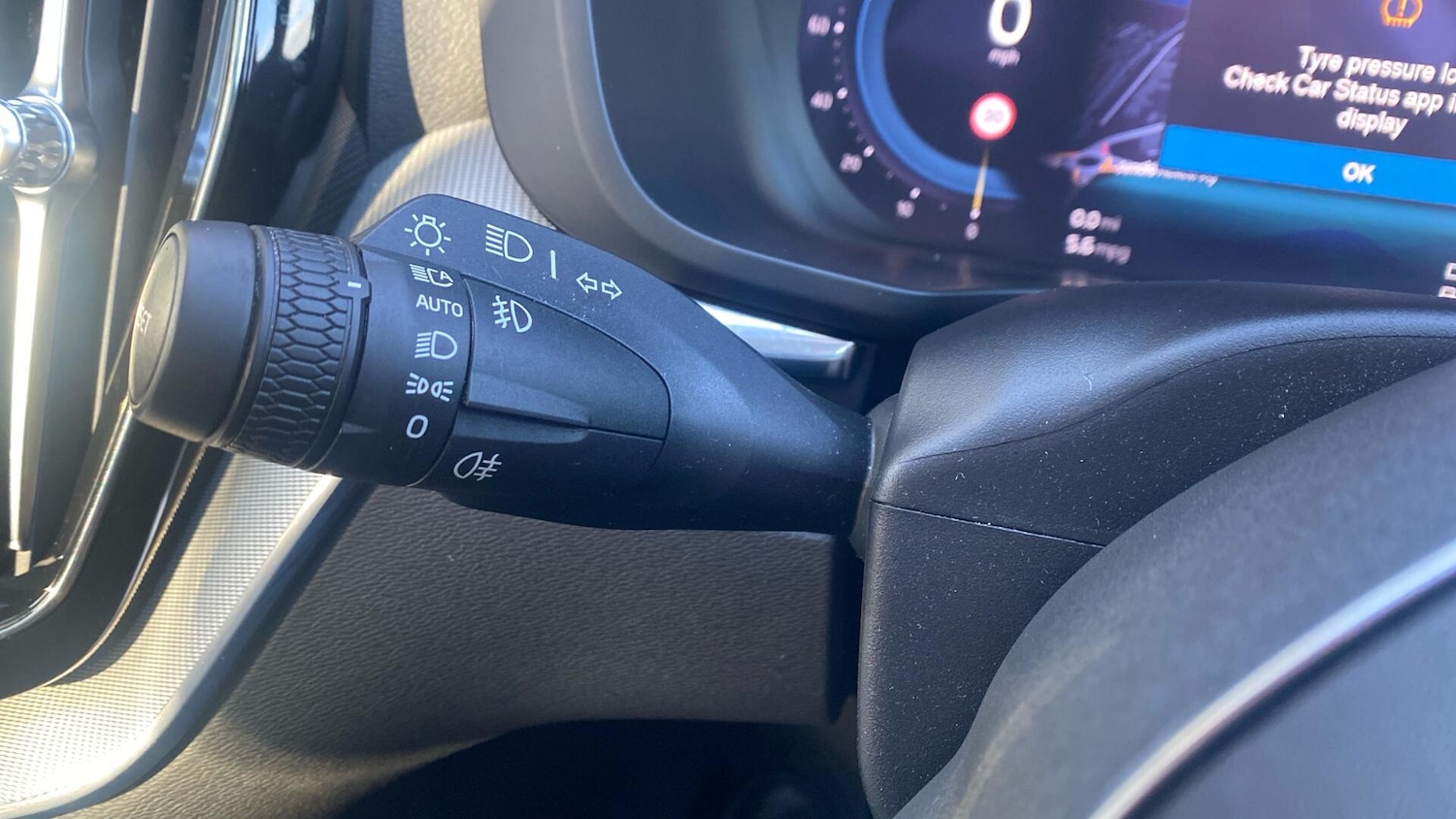 Used Volvo XC60 for sale - 76765921: Photo 20