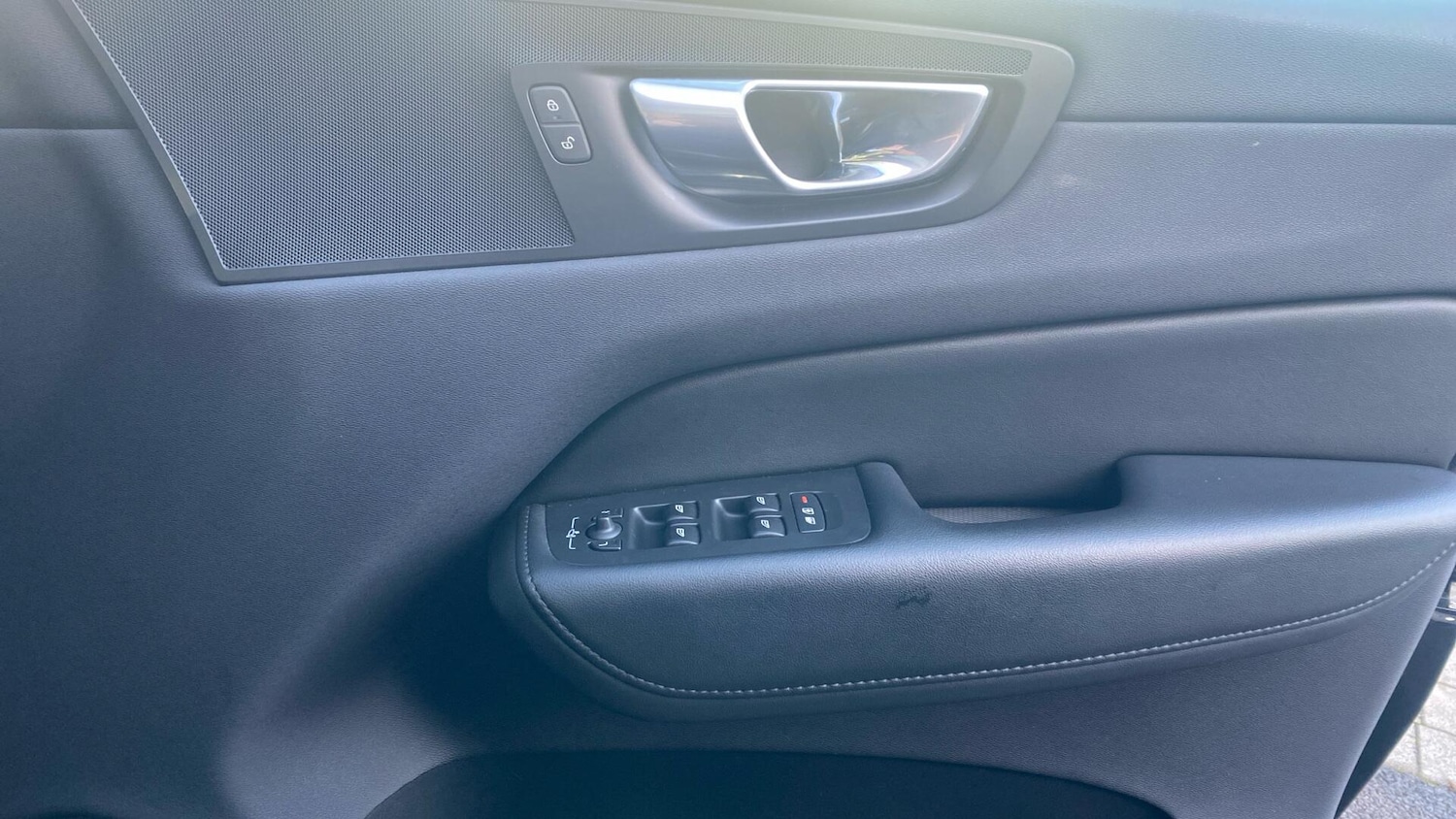 Used Volvo XC60 for sale - 76765921: Photo 29