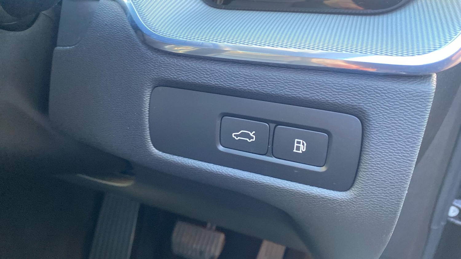 Used Volvo XC60 for sale - 76765921: Photo 32