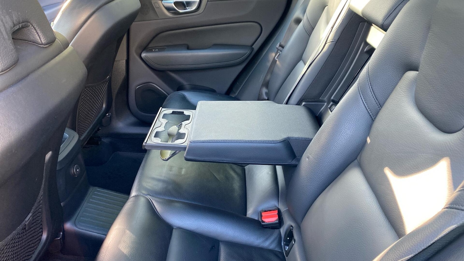 Used Volvo XC60 for sale - 76765921: Photo 34