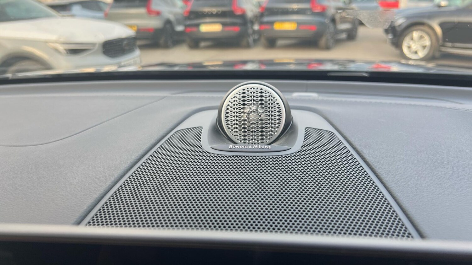 Used Volvo XC60 2025 for sale - 78204353: Photo 24