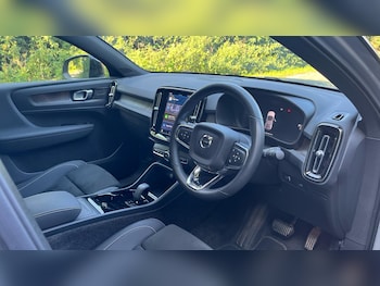 Used Volvo C40 2022 for sale - 75532702: Photo