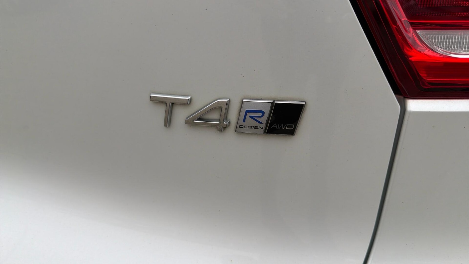 Used Volvo XC40 2019 for sale - 76472097: Photo 16