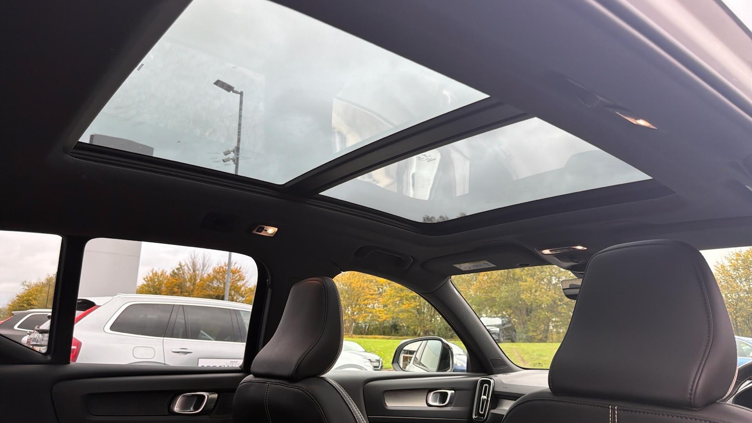 Used Volvo XC40 2019 for sale - 76472097: Photo 19