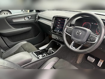 Used Volvo XC40 2019 for sale - 76472097: Photo