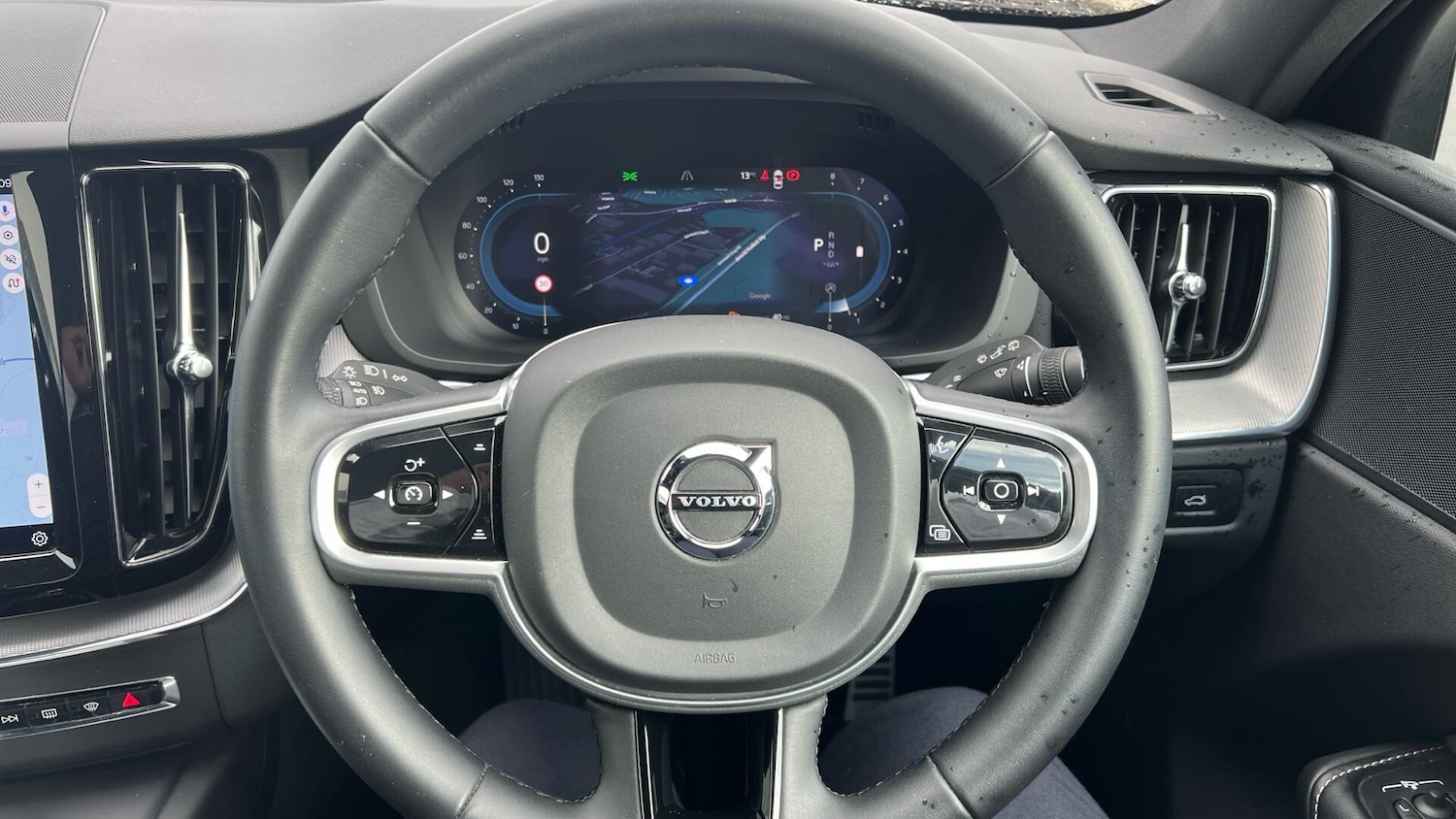 Used Volvo XC60 2022 for sale - 77646848: Photo 10