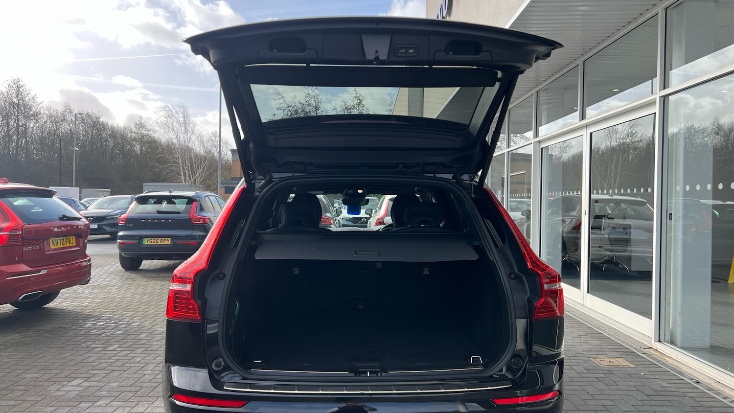 Used Volvo XC60 2022 for sale - 77646848: Photo 13