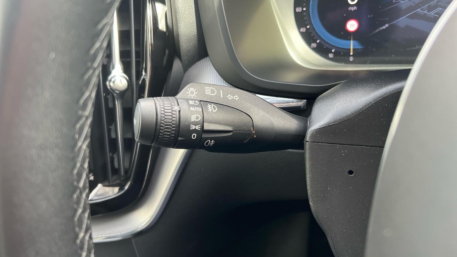 Used Volvo XC60 2022 for sale - 77646848: Photo 19