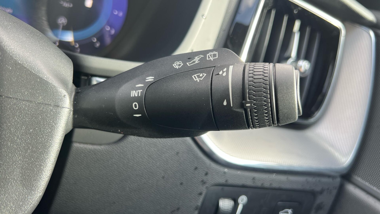 Used Volvo XC60 2022 for sale - 77646848: Photo 22